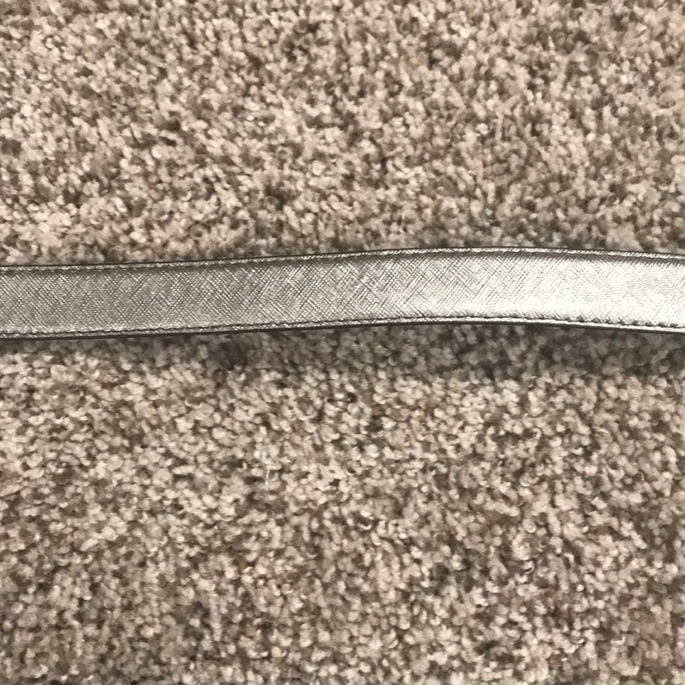 Michael Kors Twist Reversible Belt - Picture 4 of 4